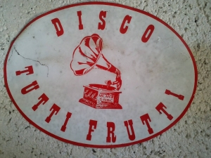 Logotip: Milan-Pauli Ribič - Amblem disco cluba