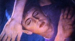 BAJAGA & INSTRUKTORI – Sa druge strane jastuka