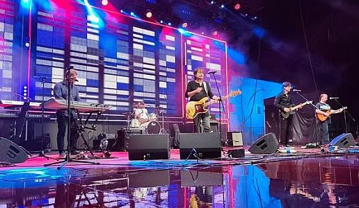 VLADO KALEMBER & Srebrna krila – Ljubav ima dva života