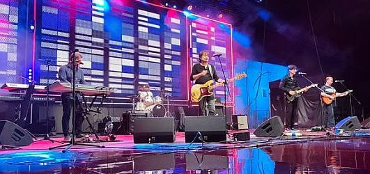 VLADO KALEMBER & Srebrna krila – Ljubav ima dva života